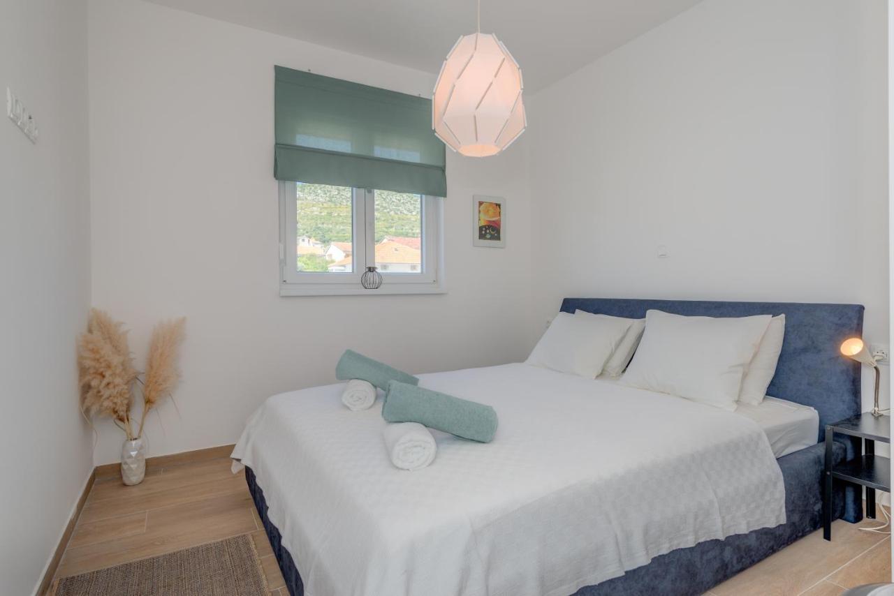 New And Chic Place Near Old Town Of Τρογκίρ Εξωτερικό φωτογραφία